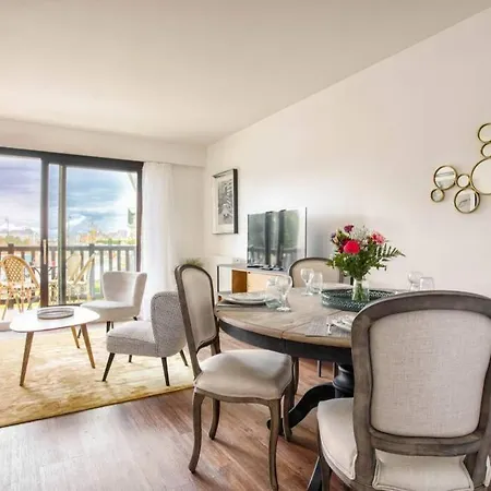 Apartment Le Kennedy - Vue Sur Les Quais - Trouville-Sur-Mer